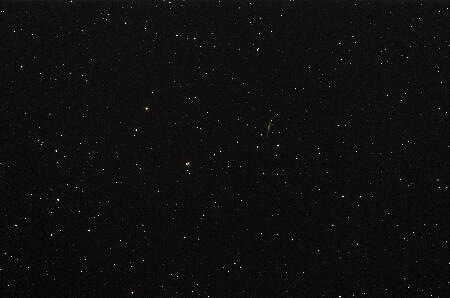 NGC3079, 2015-2-17, 4x200sec, APO100Q, QHY8.jpg